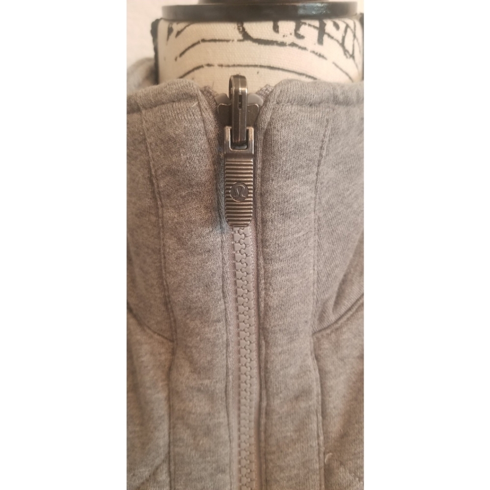 Lululemon Reversible Jacket - Picture 10 of 11